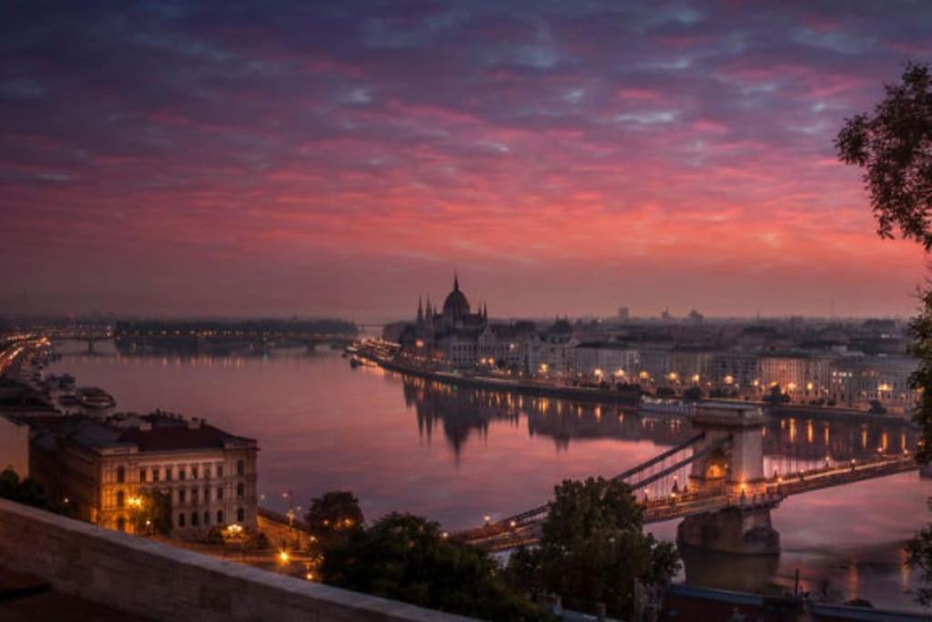 Parisian Soul In The Heart Of Budapest Exterior photo