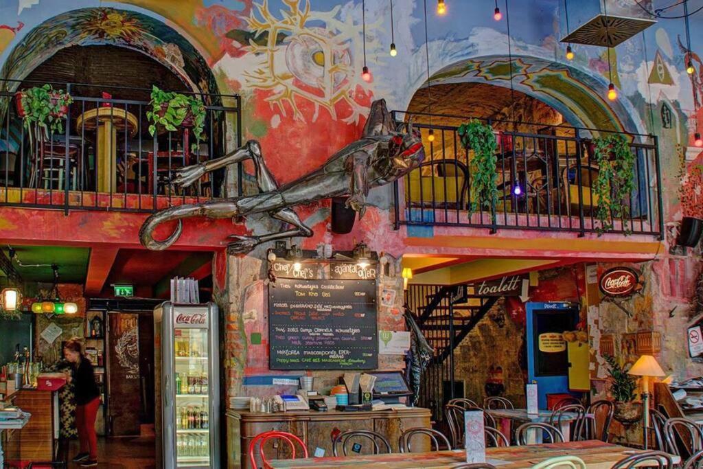 Parisian Soul In The Heart Of Budapest Exterior photo