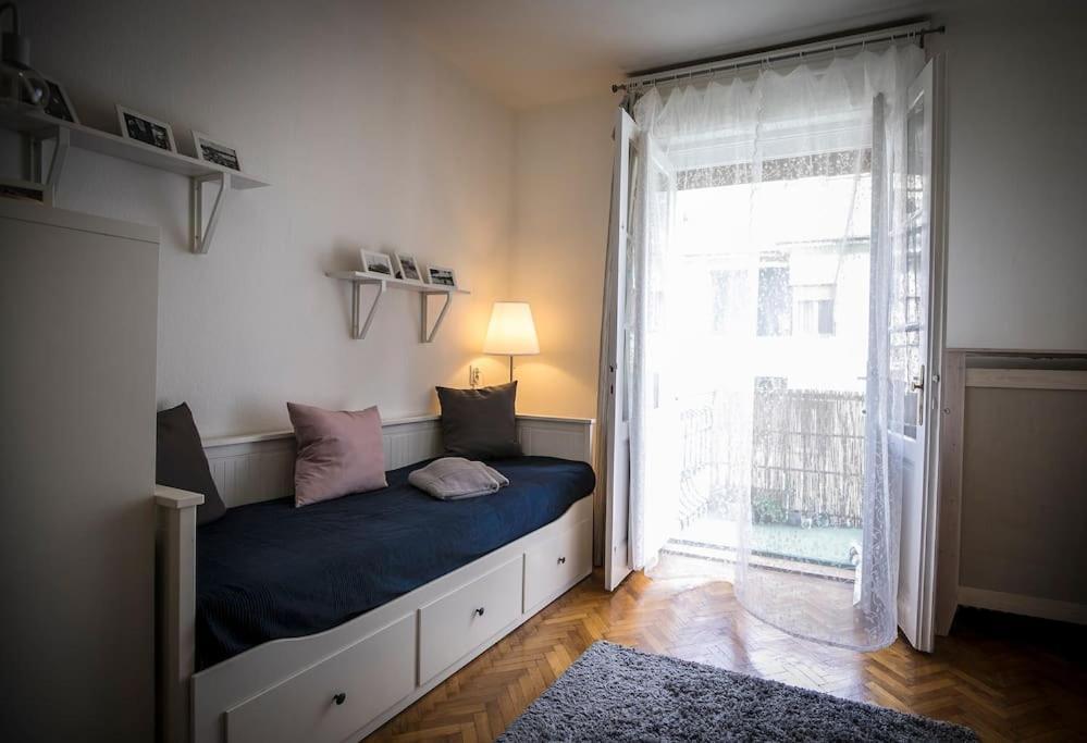 Parisian Soul In The Heart Of Budapest Exterior photo